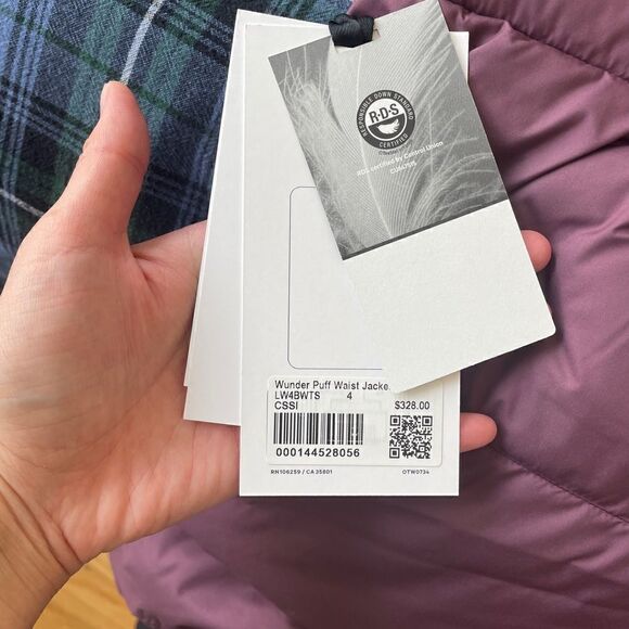 NWT Lululemon Wunder Puff Waist Jacket Cassis Women Size 4 MSRP$328 - Picture 15 of 16